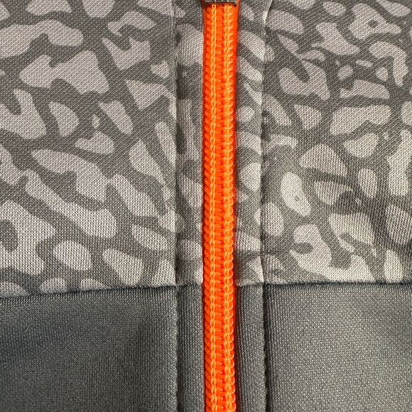 Jordan, small, grey & orange - Picture 4 of 4